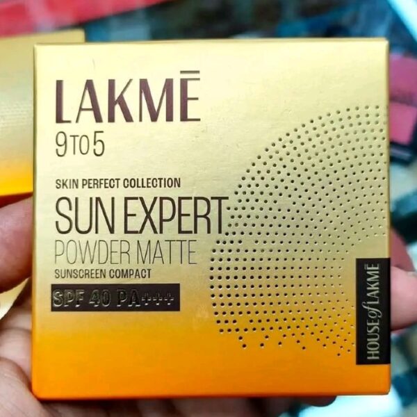 Lakmé 9to5 Sun Expert Powder Matte SPF 40